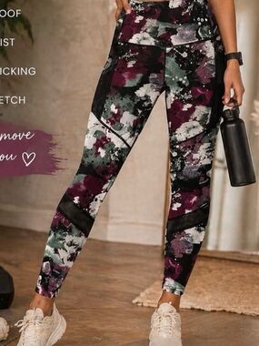 Running Yoga Leggings • Pockets •  Outdoor • Gym • Large • Black Green Camo